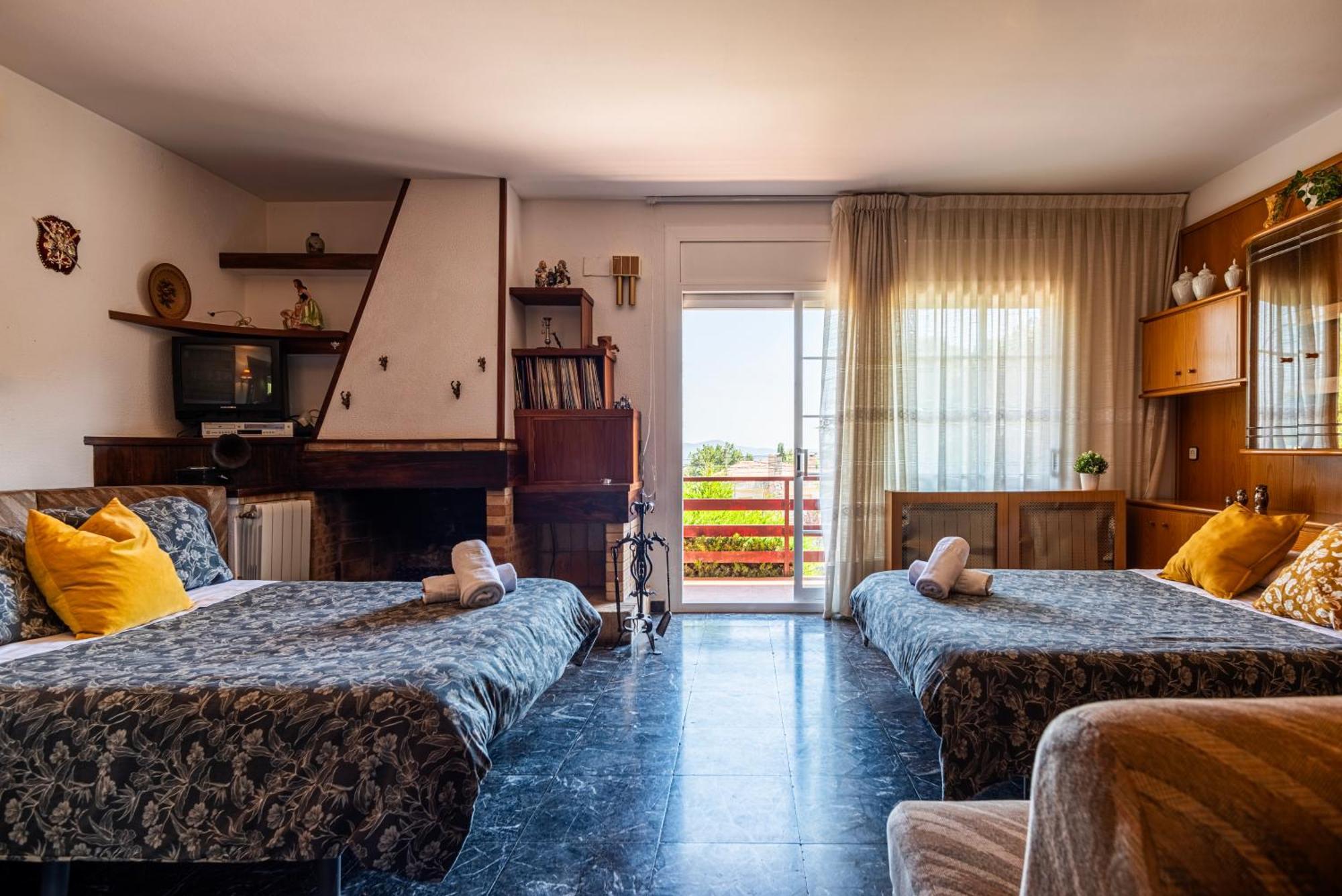 Espacio De Paz, Ideal Para Familias Villa Amalia La Llacuna Eksteriør bilde